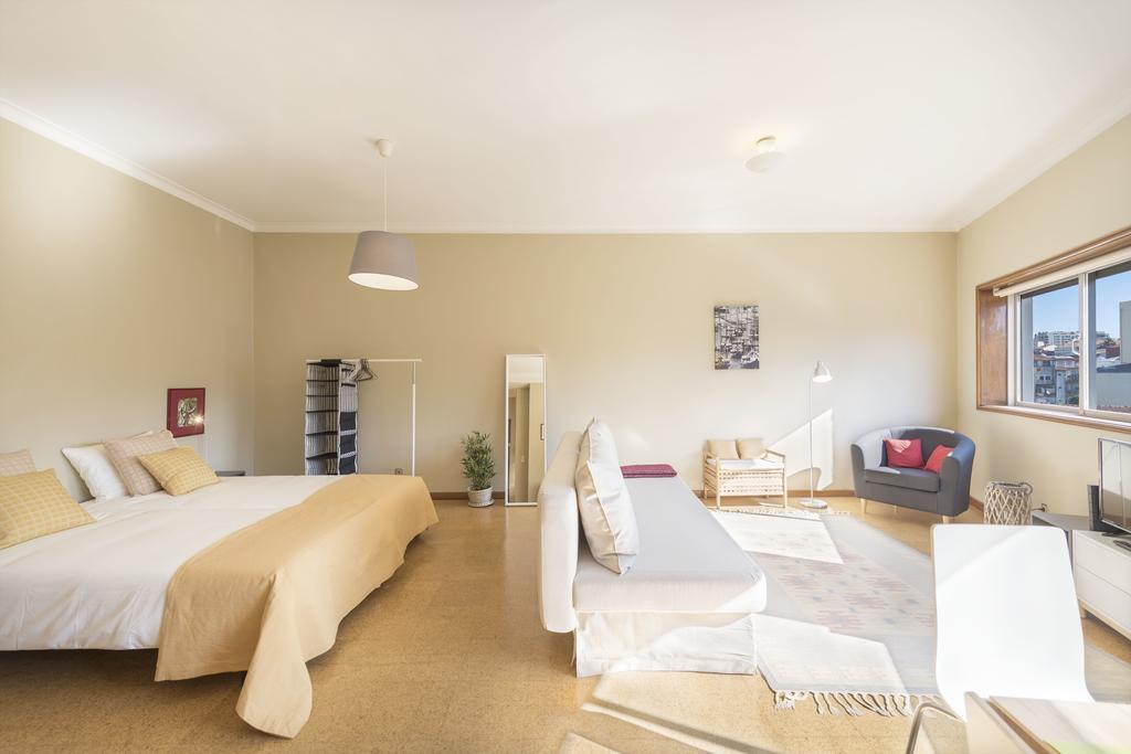 Bmyguest - Santa Catarina Apartments Porto Eksteriør billede